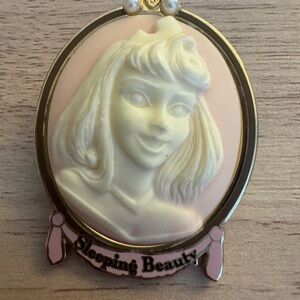 Rare Vintage Sleeping Beauty Cameo Pin - Pink and Cream